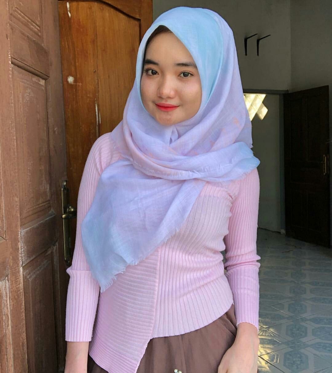 Yandex Viral Hijab Indo Hug Tightly Without Distance Wiwik Top Global